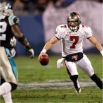 capt.5624321c1cdf4075b9dfe9efe0981ca3.buccaneers_panthers_football_nccb104.jpg